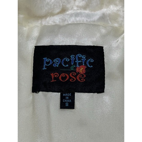 Pacific Rose Cream Faux Fur with Buttons Women's Jacket Small - Picture 3 of 11